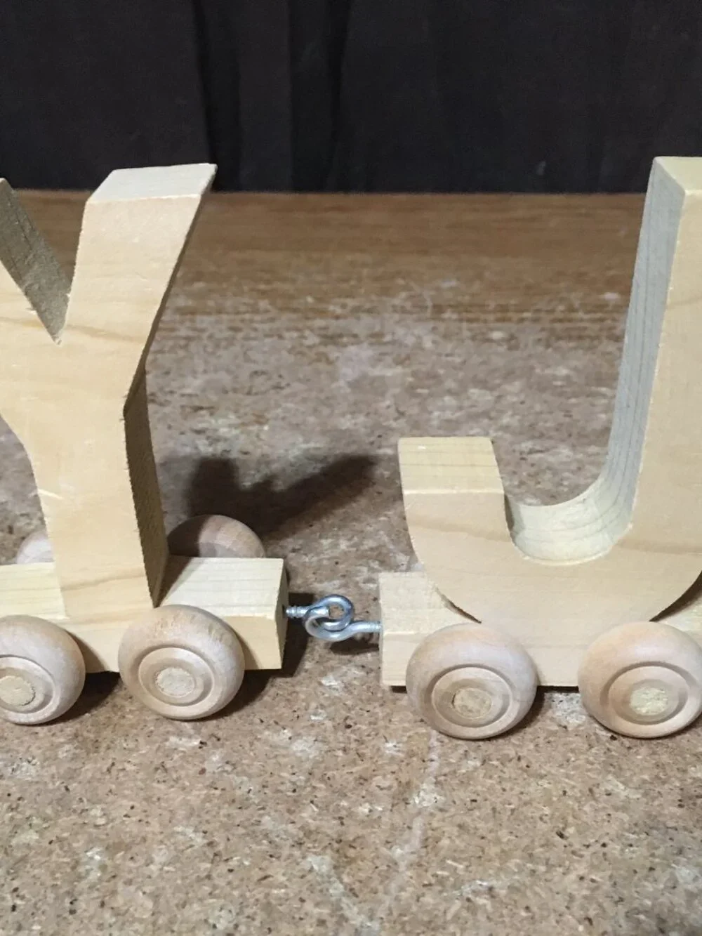 17 PIECE WOODEN TRAIN LOT BOWLING CHICAGO BULLS BASKETBALL LETTERS ENGINE CAR